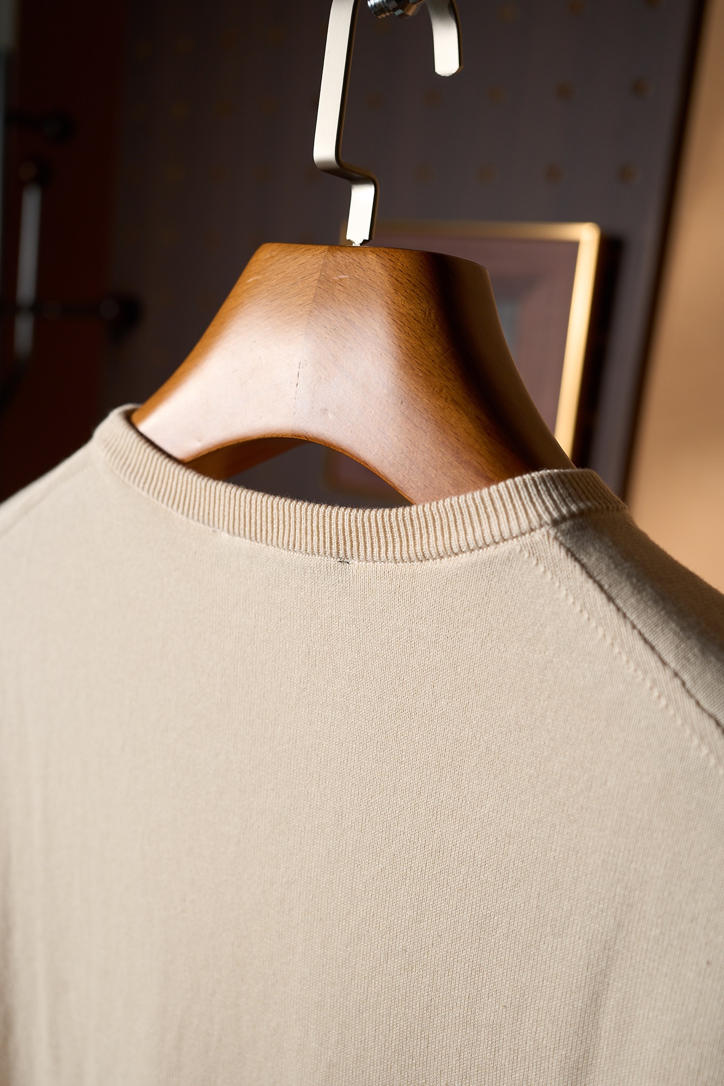 New#🟥Loro piana 夏日系列！圆领针织衫，以100%棉诠释意式极简的呼吸美学！意大利精梳棉匠