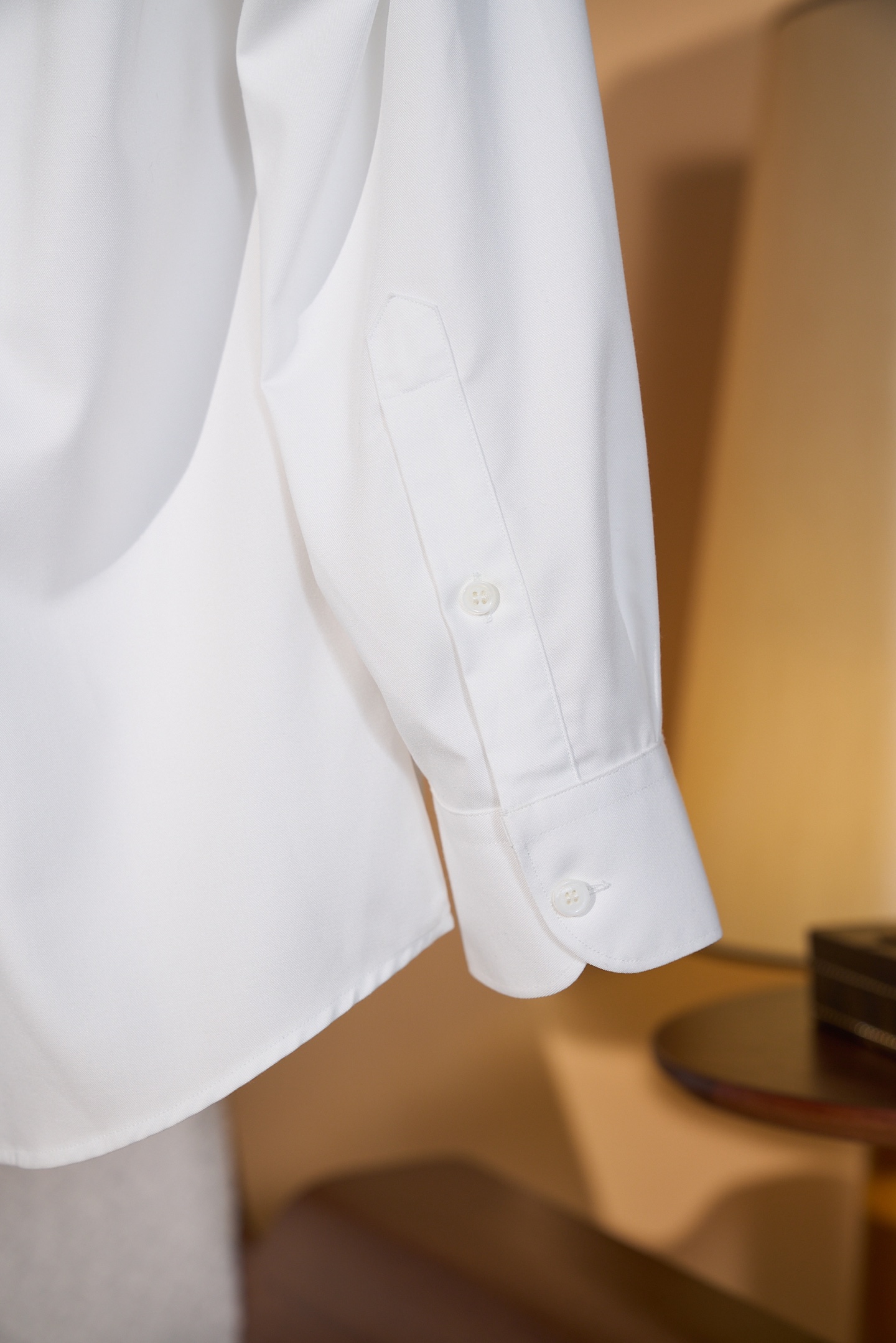 New#🟥brioni 新款来袭！高品质男士衬衫，面料柔软细腻斜纹面料通勤温莎领设计布里家族独特。精选 