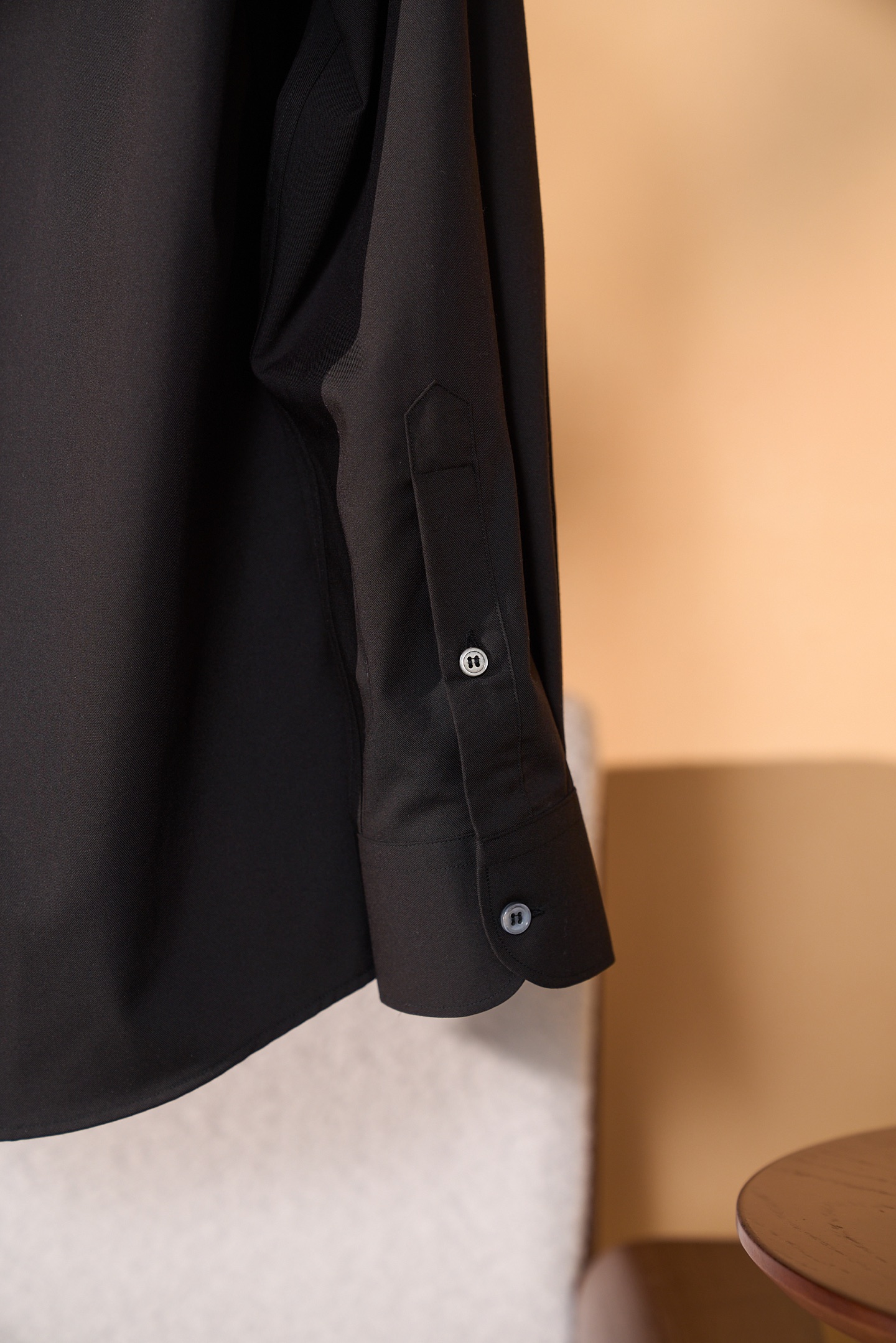 New#🟥brioni 新款来袭！高品质男士衬衫，面料柔软细腻斜纹面料通勤温莎领设计布里家族独特。精选 