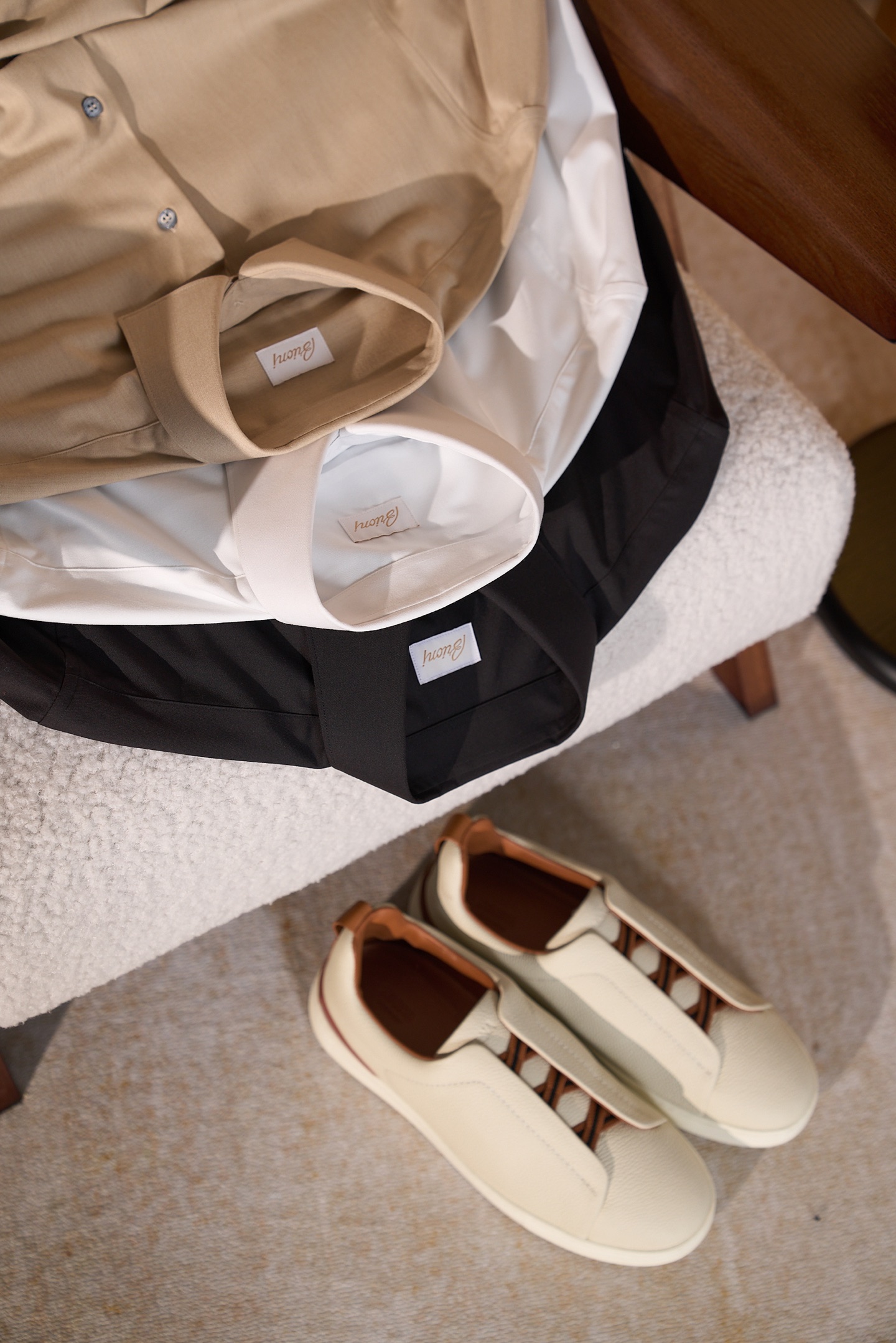 brioni 羊绒混纺羊毛男士衬衫平铺测量1-3CM误差38码:肩宽44.5胸围102衣长75.5袖子6