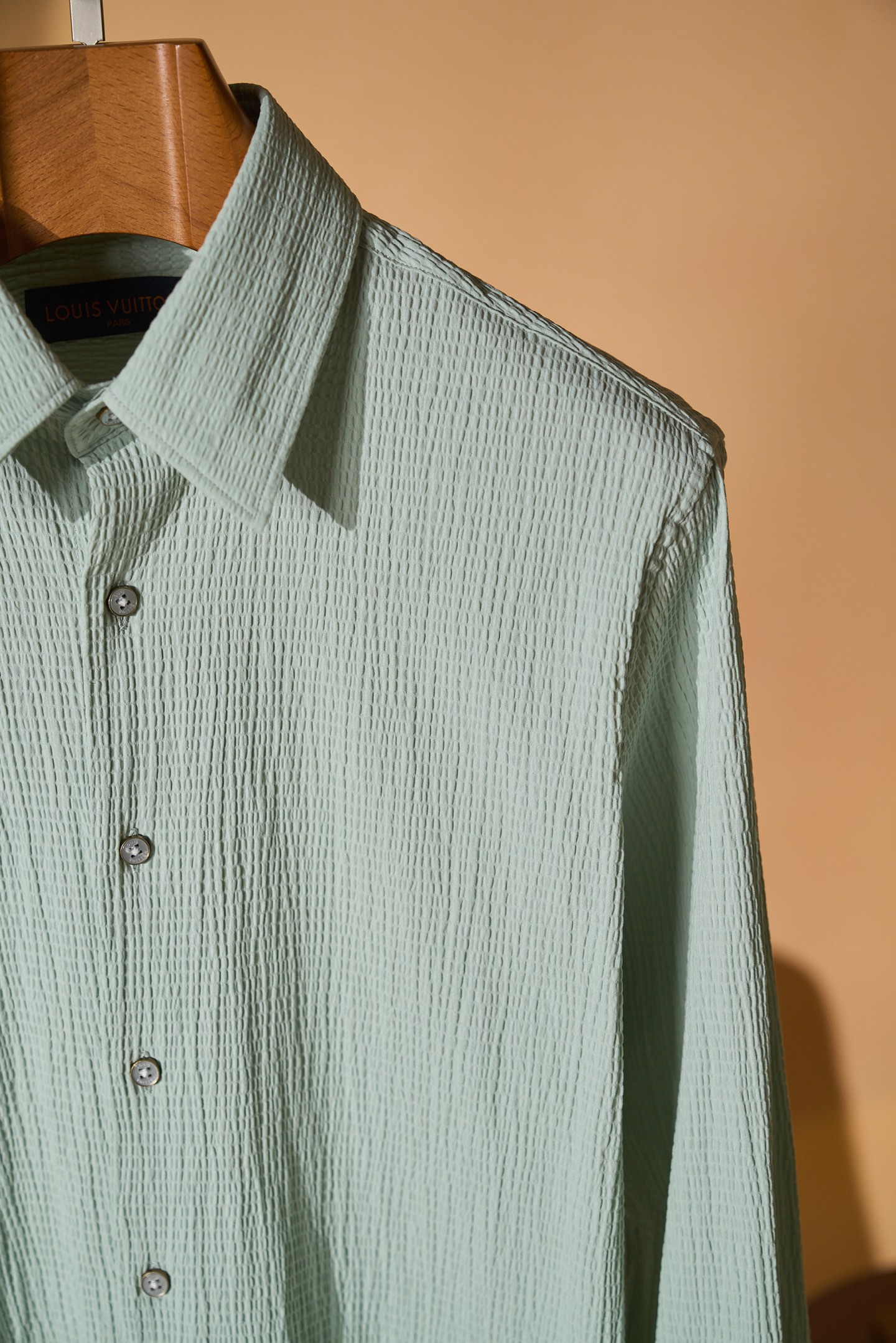 New#🟥「把薄荷森林穿在身上，LV独有的松弛高级感🍃」低饱和薄荷绿泡泡纱肌理自带空气感，自带凉感透气不