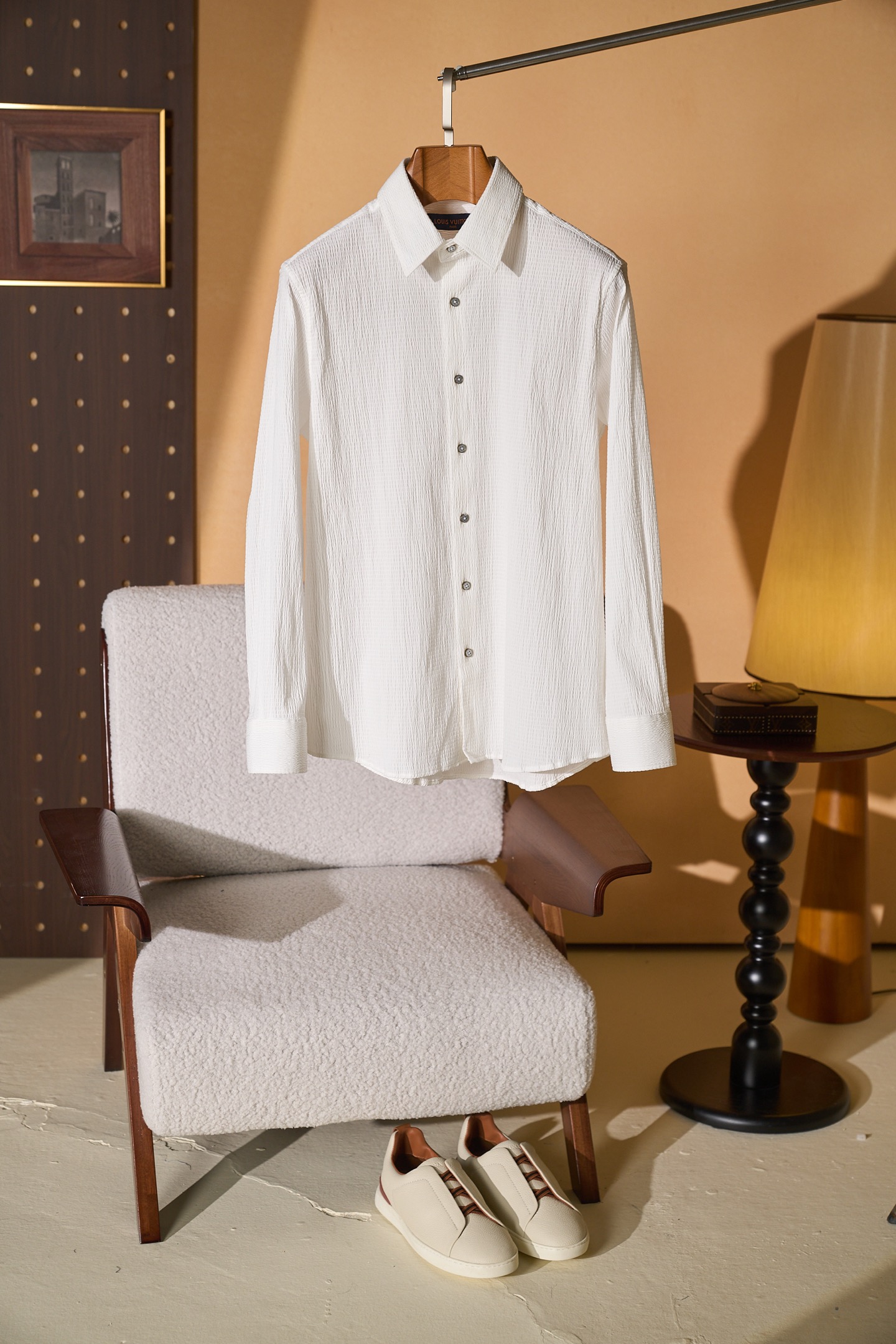 New#🟥「把月光白穿在身上，LV独有的松弛高级感🤍」纯净米白泡泡纱肌理自带空气感，自带凉感透气不闷汗，