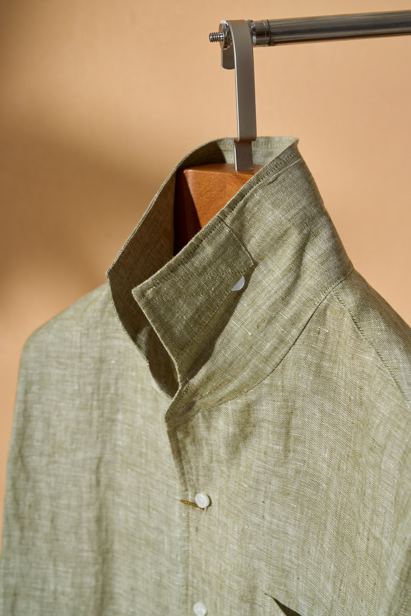 。New#🟥Loro Piana 同风格亚麻衬衫，来自意大利的100%天然亚麻，自带呼吸感的肌理纹理，让
