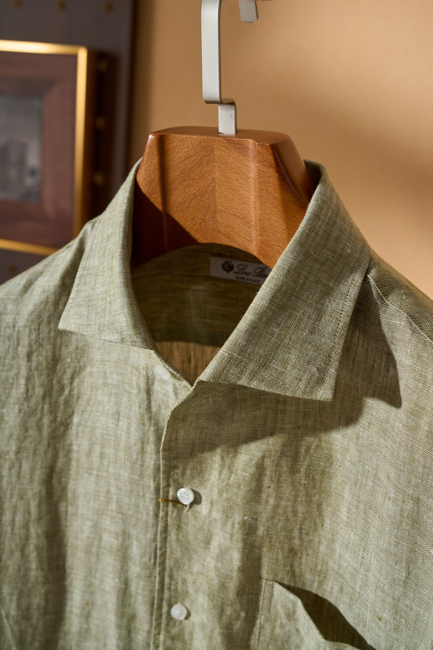 。New#🟥Loro Piana 同风格亚麻衬衫，来自意大利的100%天然亚麻，自带呼吸感的肌理纹理，让