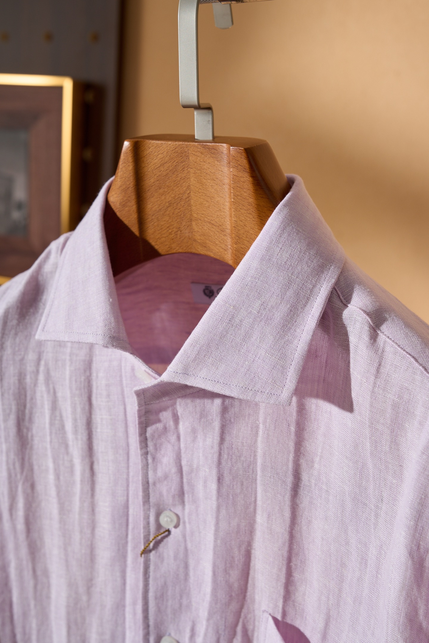 。New#🟥Loro Piana 同风格亚麻衬衫，来自意大利的100%天然亚麻，自带呼吸感的肌理纹理，让