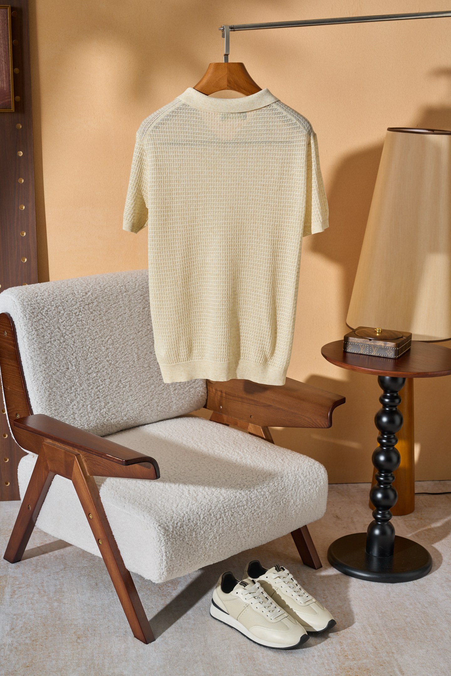 。New#🟥Loro Piana 华夫格针织POLO衫，标志性的亚麻混纺肌理，自带会呼吸的透气孔夏天的松
