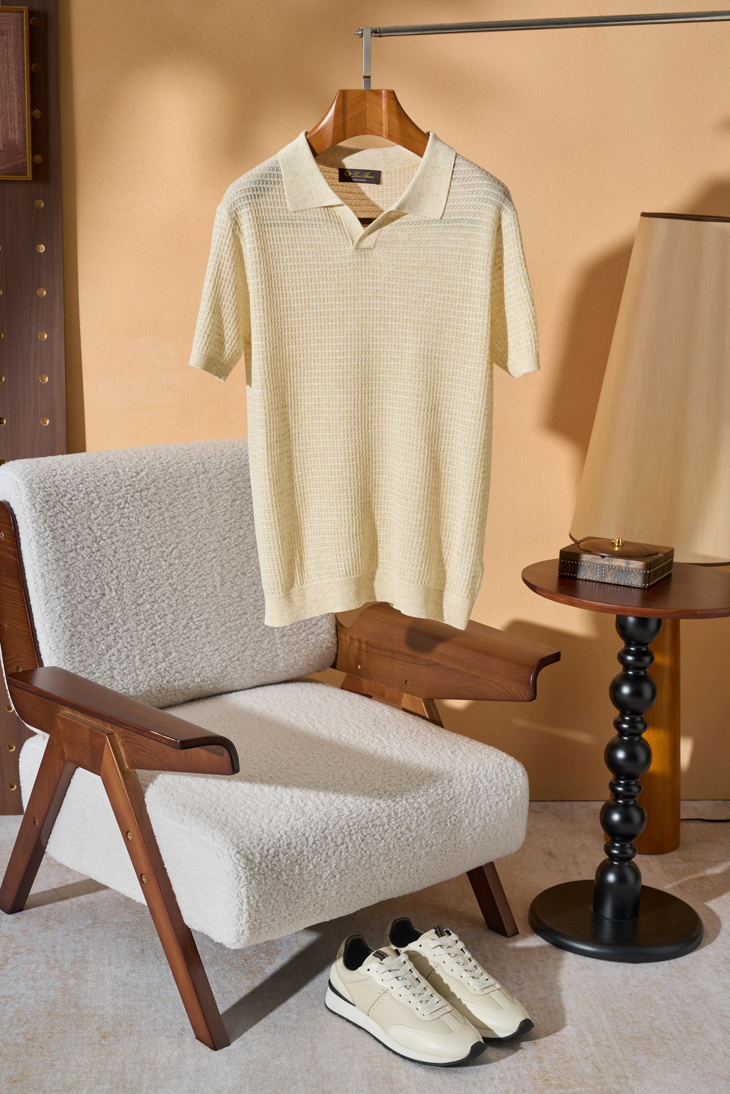 。New#🟥Loro Piana 华夫格针织POLO衫，标志性的亚麻混纺肌理，自带会呼吸的透气孔夏天的松