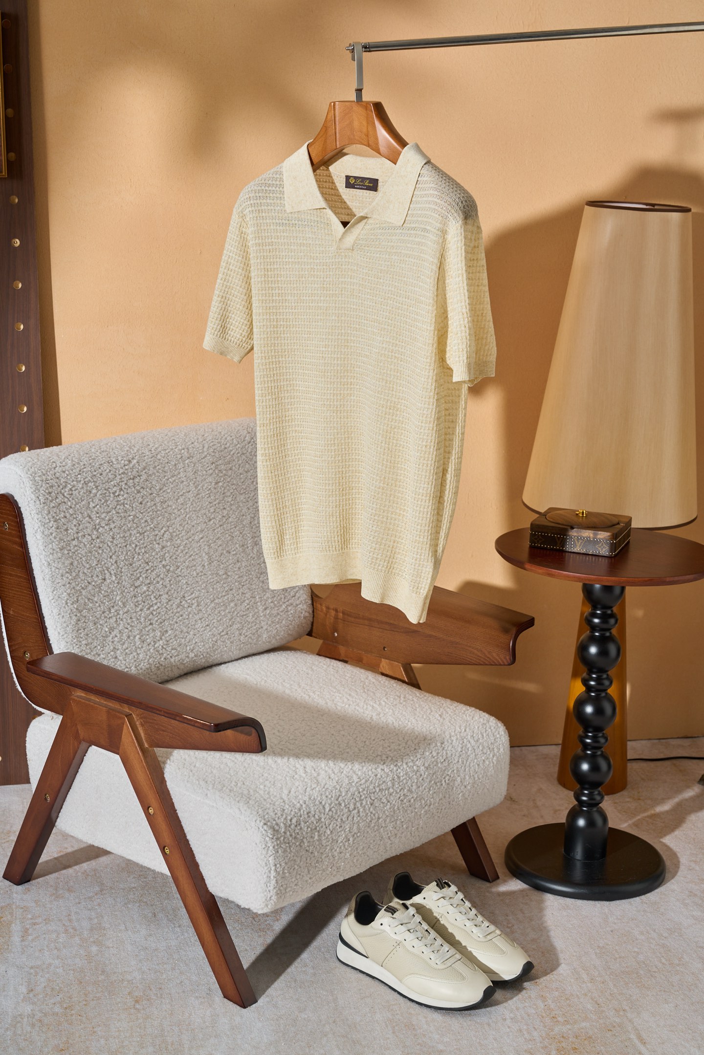 。New#🟥Loro Piana 华夫格针织POLO衫，标志性的亚麻混纺肌理，自带会呼吸的透气孔夏天的松