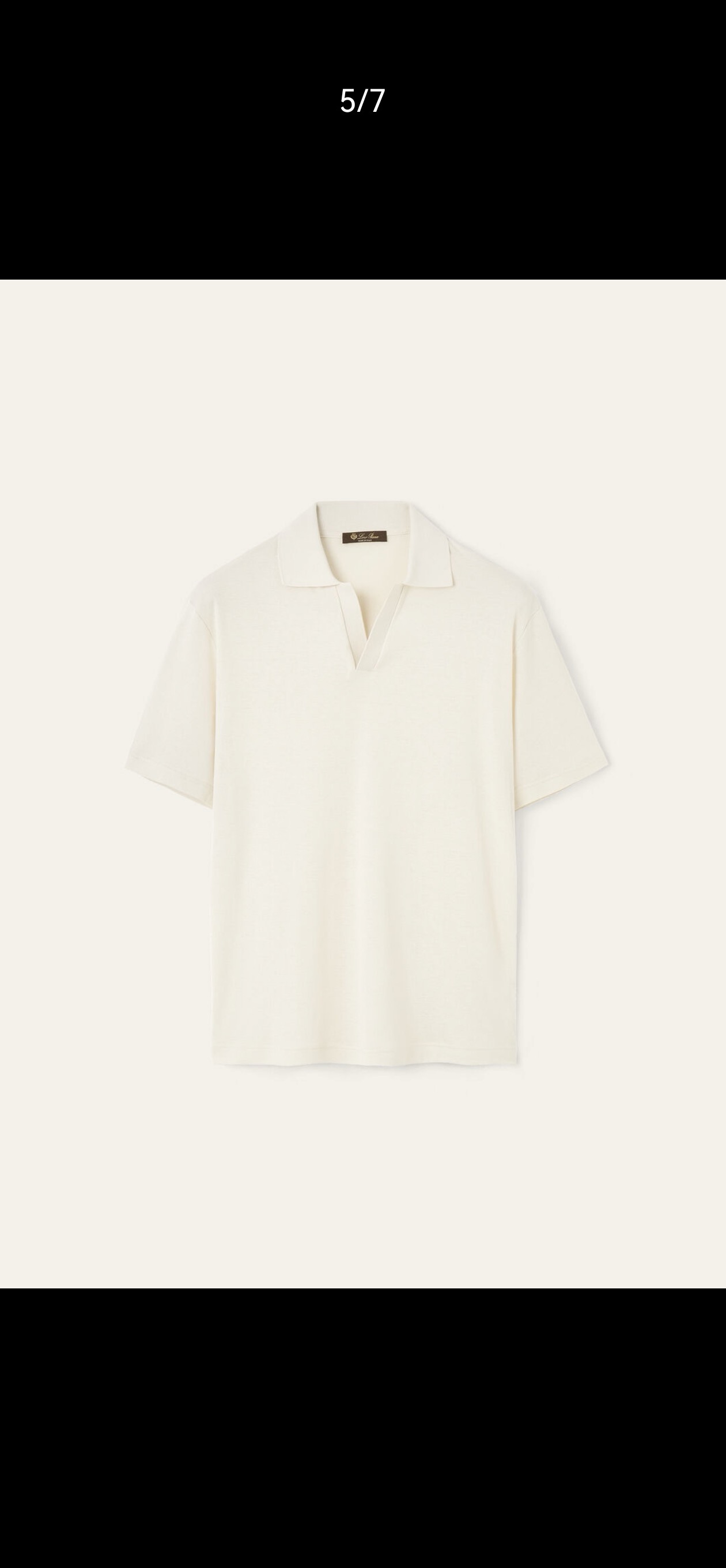 NO:950423,.New# Italian LP ingenious knitted Polo, classic seagull small V-neck design, neat and not stiff. Selected high-count fine knitted fabrics, soft as clouds, breathable and cool, pure and high-end white tone. Seamless switching between business commuting and daily leisure, one piece can support the whole summer decent wear, low-key texture is hidden in the stitching details. Effortless high-end is the whole answer to this Polo. There is no exaggerated logo, only the sophistication is hidden in the fabric and tailoring.  Selected fine knitted fabrics, 82% mulberry silk and 38% cotton, are as soft and waxy as clouds when touching the skin. The breathable holes have a cooling feeling, saying goodbye to the sultry heat and stickiness of summer. The four colors of navy are calm, light blue is refreshing, off-white is clean, and caramel is retro. All four colors have low saturation and high-end, suitable for all relaxed occasions. Wear it, you don’t have to be deliberate, you can still show your calmness in your bones!  Color: navy blue, light blue, off-white, caramel, code size: M-4XL (48-58), must smash,,loro piana,19860909.New# 意大利 LP匠心针织Polo,经典海鸥小V领设计,利落不呆板.甄选高支细腻针织面料,触感如云绵软,透气冰爽,白调纯粹高级.商务通勤、日常休闲无缝切换,一件撑起整个夏日体面穿搭,低调质感藏在针脚细节里. 不费力的高级,是这件Polo的全部答案.没有夸张logo,只在面料与剪裁里藏着考究. 甄选细腻针织面料,82桑蚕丝38棉,触肤是云朵般的软糯,透气孔道自带凉感,告别夏日闷热黏身. 藏青的沉稳、浅蓝的清爽、米白的干净、焦糖的复古,四色都自带低饱和高级感,适配所有松弛场合. 穿上它,不用刻意,也能流露骨子里的从容气！ 颜色藏蓝 浅蓝 米白 焦糖 码数M-4XL（48-58） 必须砸锅,,loro piana,,Men's clothing