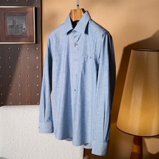 New# 🟥Kiton 新款来袭!亚麻衬衫,独家巨献,胸前设计口袋,麻料以其独特的面料特点和休闲自然的风格,成为这个春夏 New# 🟥Kiton 新款来袭!亚麻衬衫,独家巨献,胸前设计口袋,麻料以其独特的面料特点和休闲自然的风格,成为这个春夏