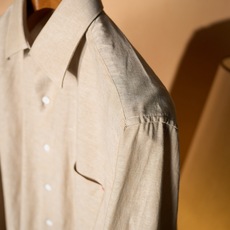 New# 🟥Kiton 新款来袭!亚麻衬衫,独家巨献,胸前设计口袋,麻料以其独特的面料特点和休闲自然的风格,成为这个春夏 New# 🟥Kiton 新款来袭!亚麻衬衫,独家巨献,胸前设计口袋,麻料以其独特的面料特点和休闲自然的风格,成为这个春夏