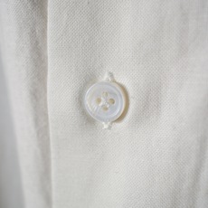 New# 🟥Kiton 新款来袭!亚麻衬衫,独家巨献,胸前设计口袋,麻料以其独特的面料特点和休闲自然的风格,成为这个春夏 New# 🟥Kiton 新款来袭!亚麻衬衫,独家巨献,胸前设计口袋,麻料以其独特的面料特点和休闲自然的风格,成为这个春夏