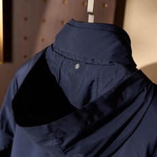 New# 🟥 Brunello Cucinelli 轻量立领薄棉夹克帽是通勤夹克,戴帽是防风外套。可拆卸连帽棉服,雾面尼 New# 🟥 Brunello Cucinelli 轻量立领薄棉夹克帽是通勤夹克,戴帽是防风外套。可拆卸连帽棉服,雾面尼