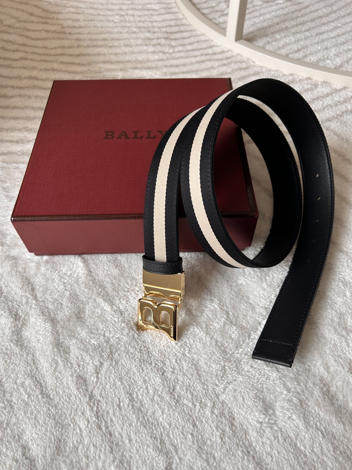 BALLY巴利专柜同款男士时尚布配皮双用腰带宽3.4cmTamal融入了永恒经典的Bally黑白条纹且具