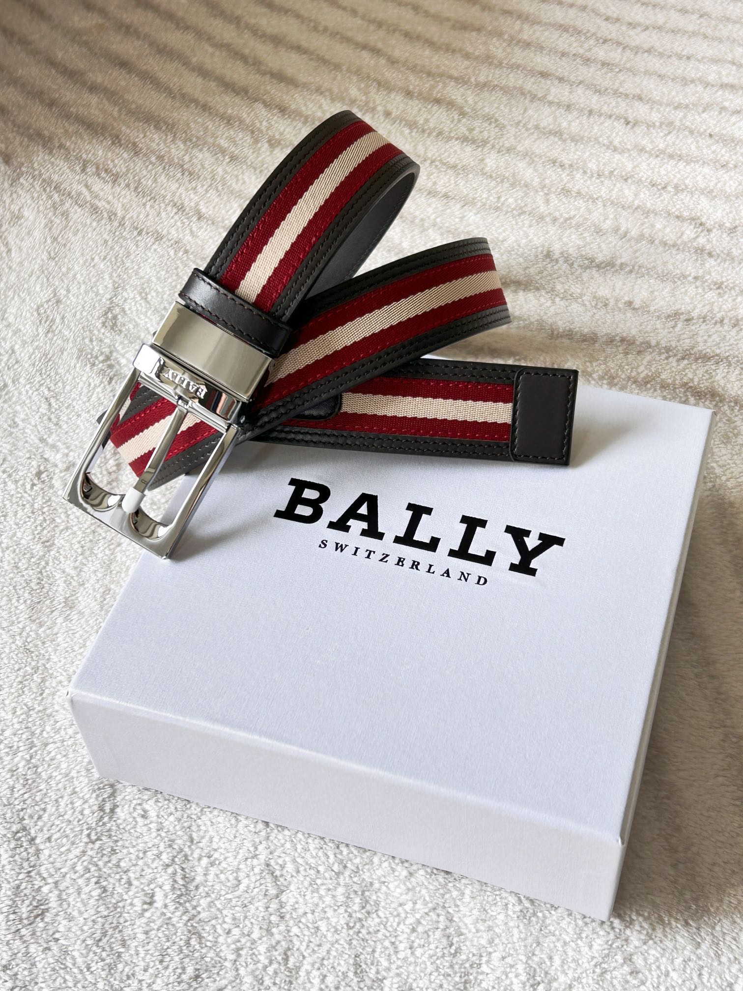 Bally Men’s Double Belt: Modern Style with Classic Black and White Stripes