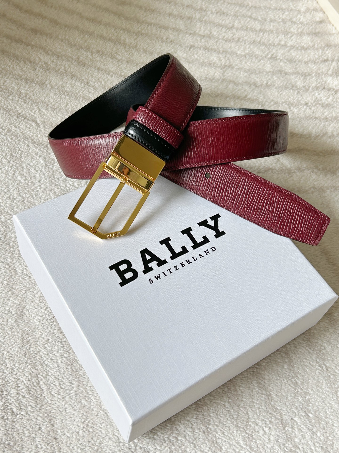 Bally Men’s Double Belt: Modern Style with Classic Black and White Stripes