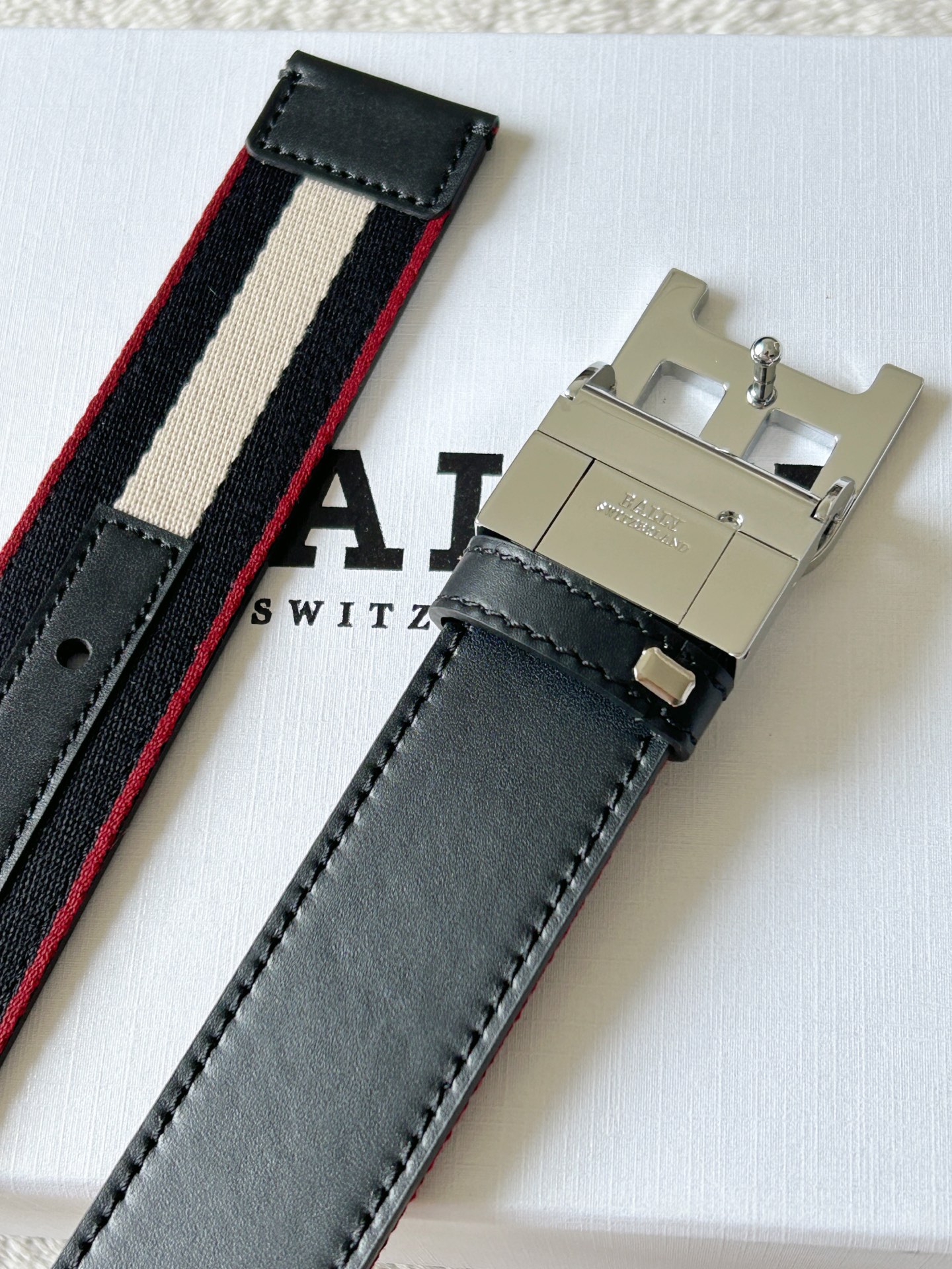 High-End BALLY Men’s Recreational Belt with Original Leather and Silver Metal Buckle - 图片 6
