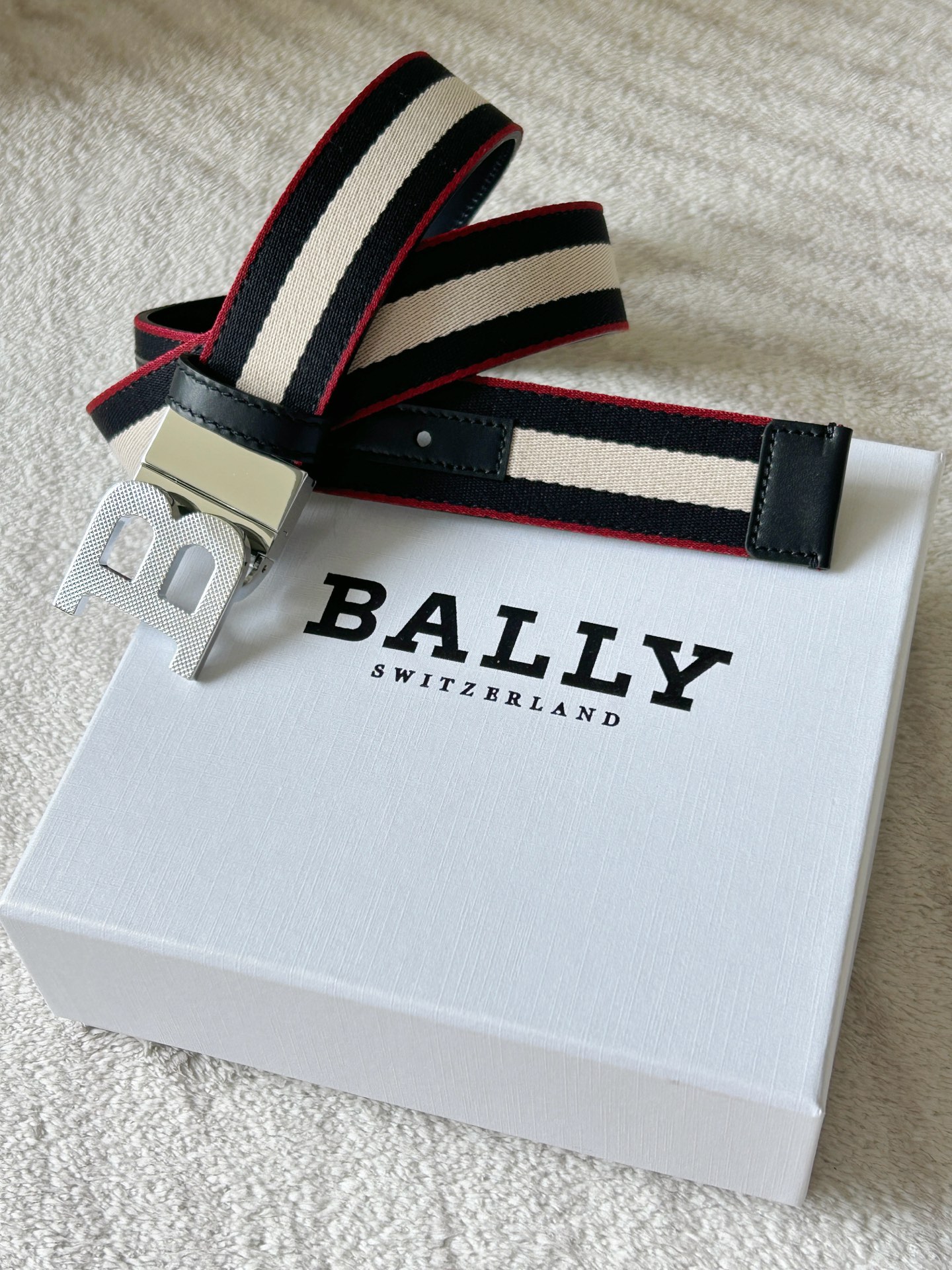 High-End BALLY Men’s Recreational Belt with Original Leather and Silver Metal Buckle - 图片 4