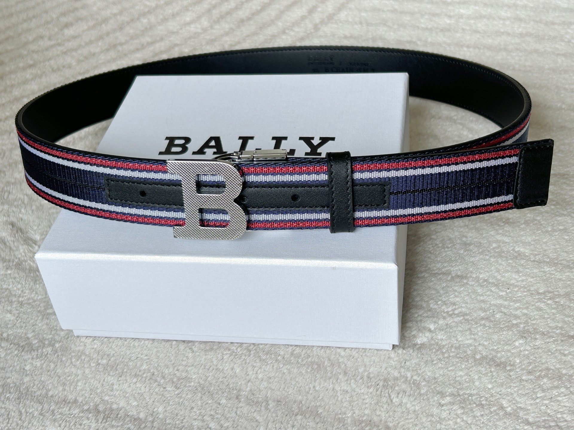 High-End BALLY Recreational Belt with Original Leather and Silver Metal Detail - 图片 6