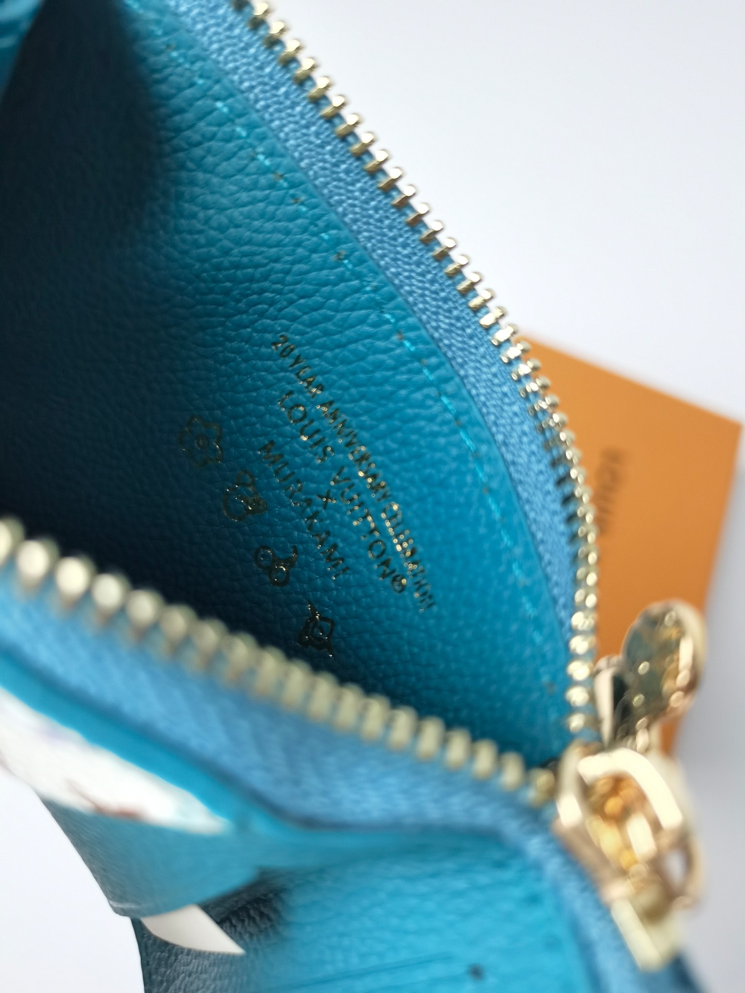 Louis Vuitton x Romy Cards: Fresh Monogram Empreinte Leather in Blue Zenium - 图片 8