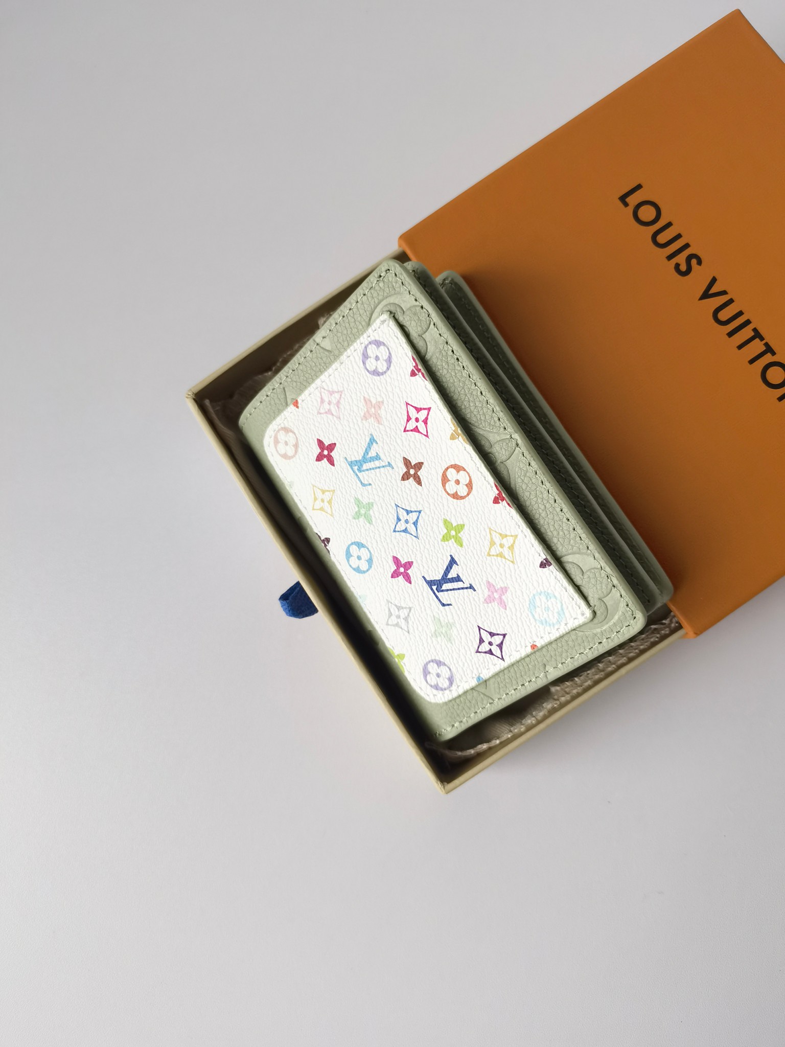 Luxurious Monogram Empreinte Cléa Money Bag in Soft Pumpkin Green – M13619. - 图片 4