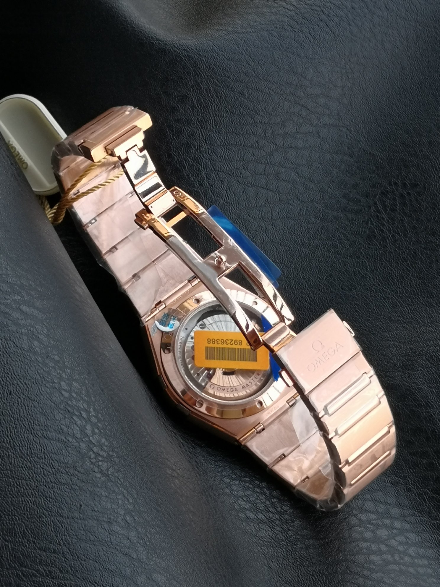 “3565 V+ Omega 39mm Constellation Series: High-Quality Upgrade with Visible Cores and Comfortable Design” - 图片 9