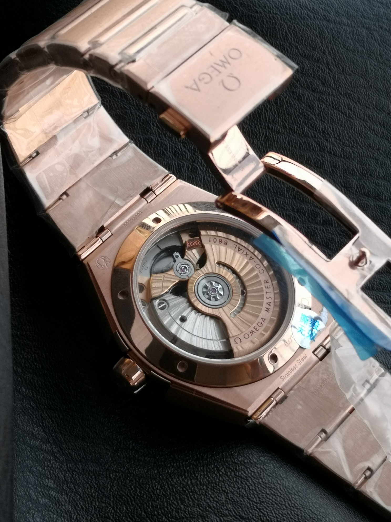 “3565 V+ Omega 39mm Constellation Series: High-Quality Upgrade with Visible Cores and Comfortable Design” - 图片 8