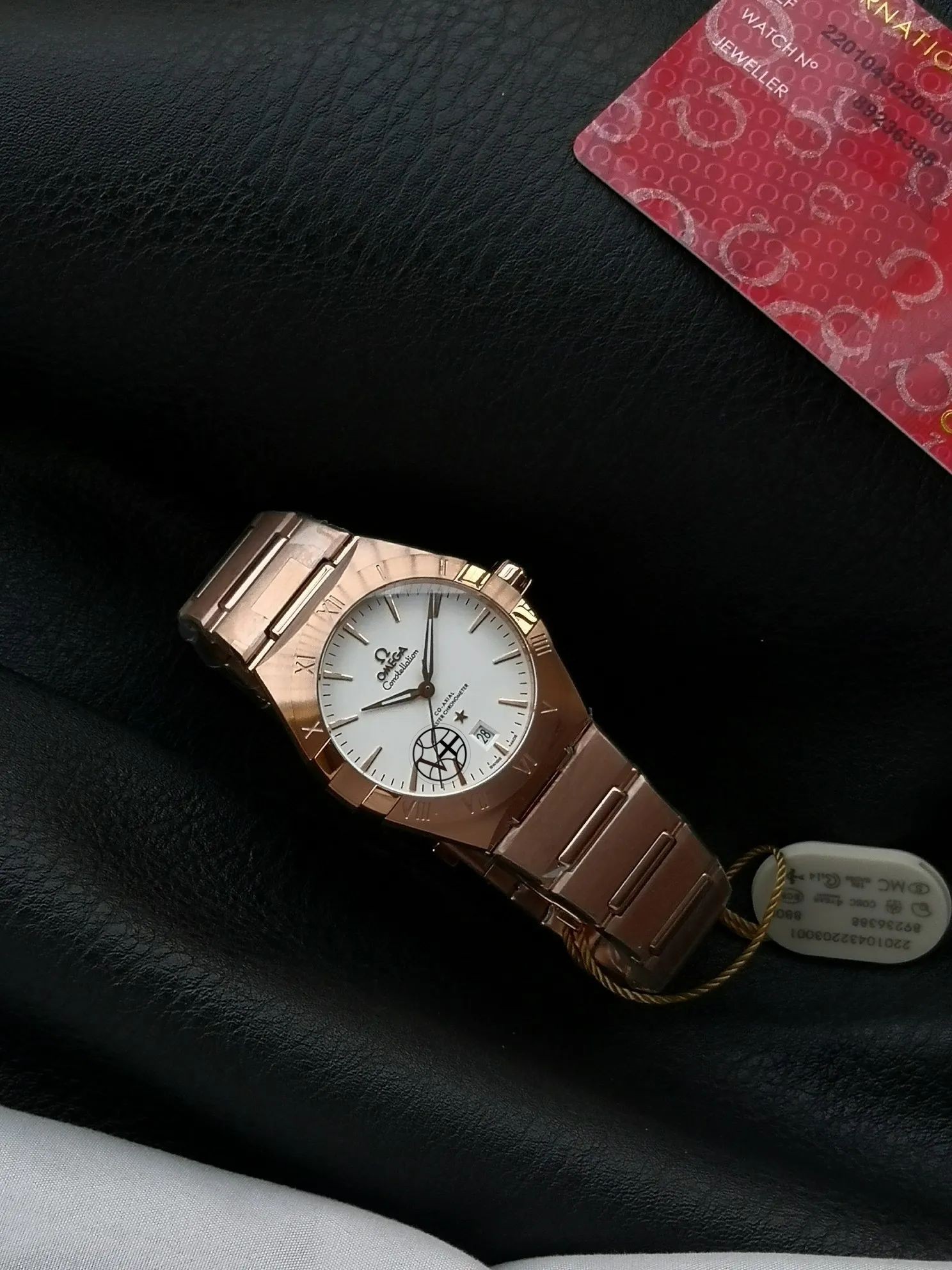 “3565 V+ Omega 39mm Constellation Series: High-Quality Upgrade with Visible Cores and Comfortable Design” - 图片 6