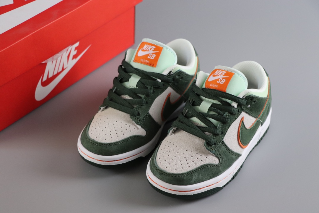 图片[9]-新款出货 原装 NK SB Dunk Low Pro 新款低邦时尚童鞋 联名款304292-335 尺码：24 25 26 27 28 29.5 30 31 32 33.5 34 35 36 37.5-选品中心