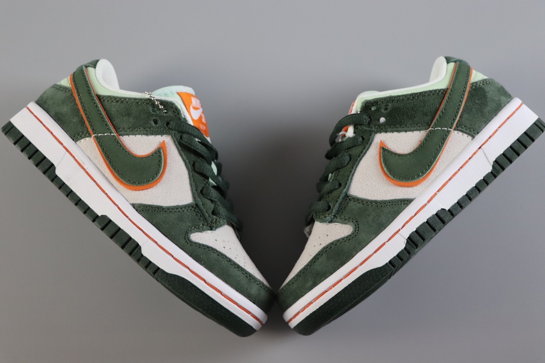 图片[8]-新款出货 原装 NK SB Dunk Low Pro 新款低邦时尚童鞋 联名款304292-335 尺码：24 25 26 27 28 29.5 30 31 32 33.5 34 35 36 37.5-选品中心