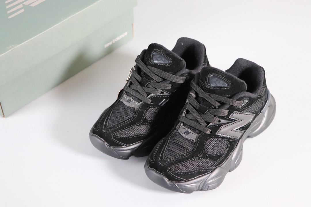 图片[9]-新百伦 New Balance NB9060童鞋26-37 海外版配色不仅显档次，鞋子也更轻盈❗️时尚大气的外观设计，学生必入的百搭童鞋款❗️-选品中心