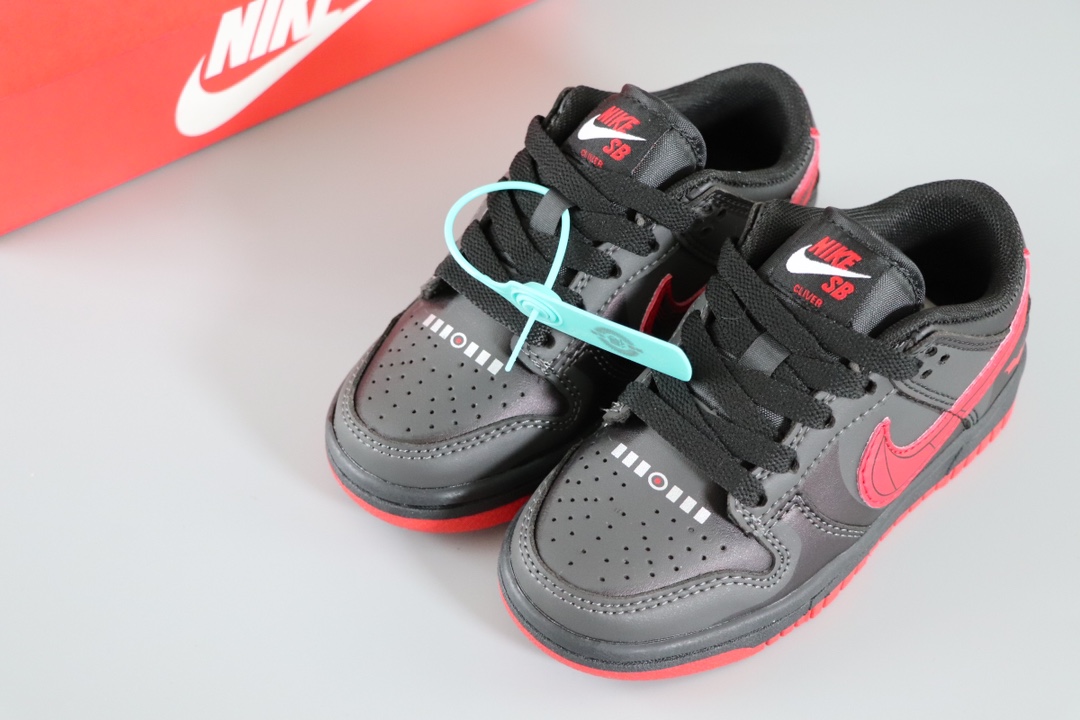 图片[9]-新款出货 原装 NK SB Dunk Low Pro 联名款低邦时尚童鞋 FDD1391105 尺码：22 23 24 25 26 27 28 29.5 30 31 32 33.5 34 35 36 37.5-选品中心