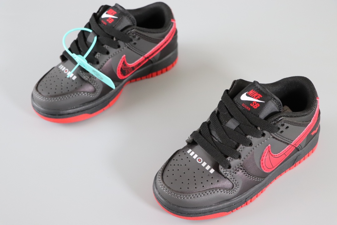 图片[6]-新款出货 原装 NK SB Dunk Low Pro 联名款低邦时尚童鞋 FDD1391105 尺码：22 23 24 25 26 27 28 29.5 30 31 32 33.5 34 35 36 37.5-选品中心