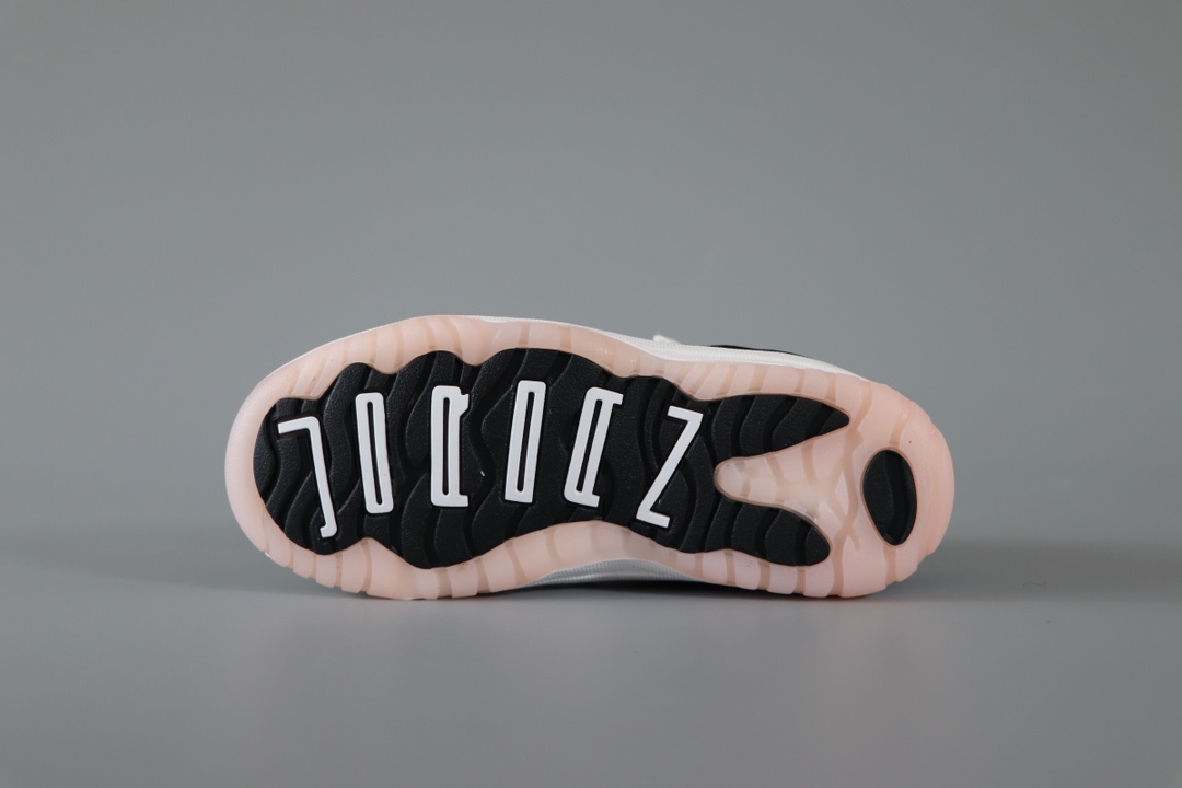 图片[3]-NK AJ 11代系带高帮篮球童鞋缓震复古运动童鞋采用匠心中底设计，带来出色稳定性，缔造轻盈缓震的步履体验。 尺码：22-37-选品中心