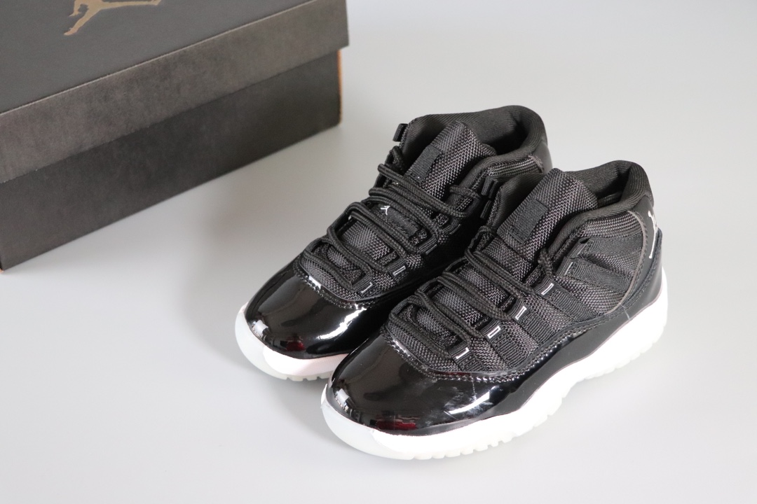 图片[9]-NK AJ 11代系带高帮篮球童鞋缓震复古运动童鞋采用匠心中底设计，带来出色稳定性，缔造轻盈缓震的步履体验。 尺码：22-37-选品中心