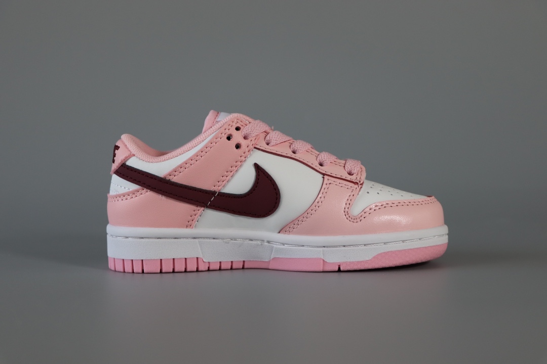 图片[2]-新款出货 原装 NK SB Dunk Low Pro 联名款低邦时尚童鞋 CW1590-601 尺码：22 23 24 25 26 27 28 29.5 30 31 32 33.5 34 35 36 37.5-选品中心