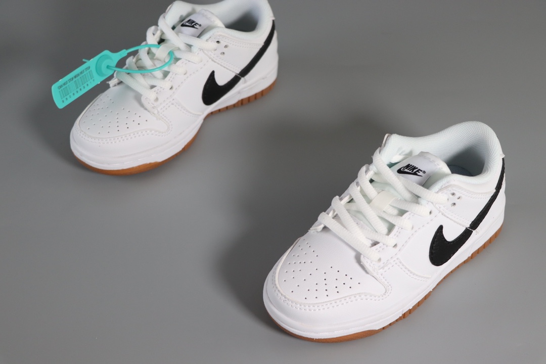 图片[6]-新款出货 原装 NK SB Dunk Low Pro 联名款低邦时尚童鞋 CD2563-100 尺码：22 23 24 25 26 27 28 29.5 30 31 32 33.5 34 35 36 37.5-选品中心