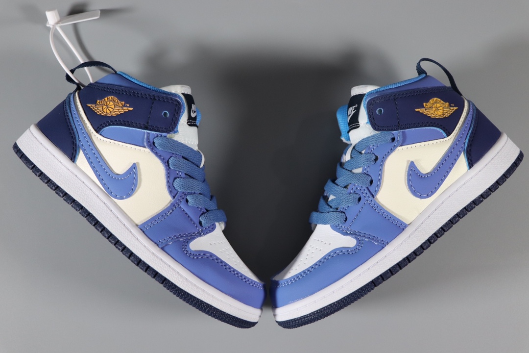 图片[8]-乔丹 Air Jordan 1（GS）乔丹高帮童鞋 时尚板鞋FD2596-400 尺码：22 23 24 25 26 27 28 29.5 30 31 32 33.5 34 35 36 37-选品中心