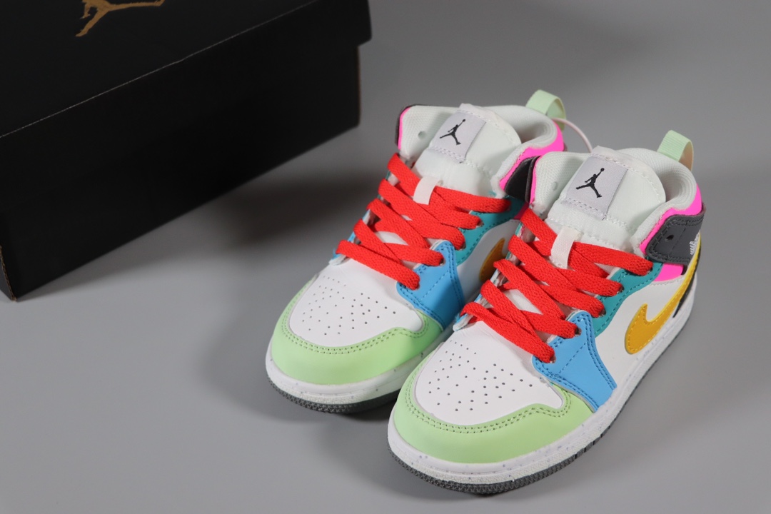 图片[9]-乔丹 Air Jordan 1（GS）乔丹高帮童鞋 时尚板鞋FN1188-100 尺码：22 23 24 25 26 27 28 29.5 30 31 32 33.5 34 35 36 37-选品中心
