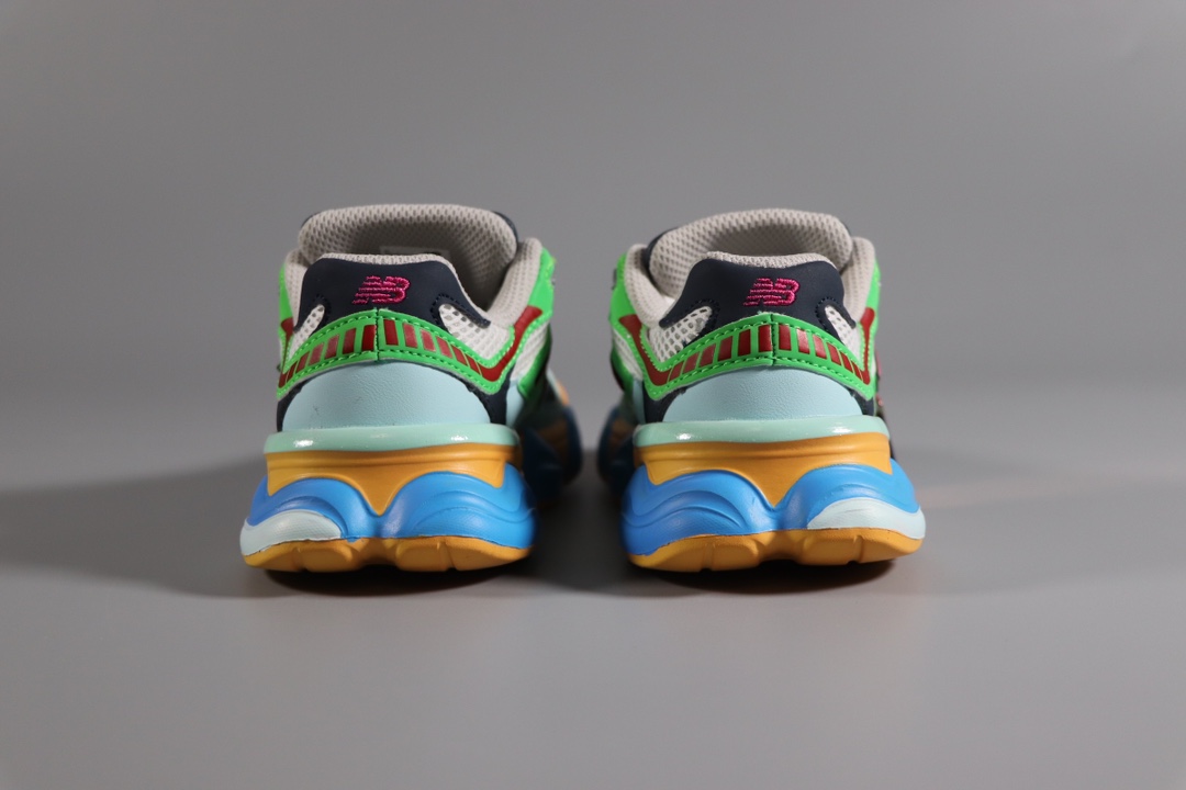 图片[4]-新百伦 New Balance NB9060童鞋26-37 海外版配色不仅显档次，鞋子也更轻盈❗️时尚大气的外观设计，学生必入的百搭童鞋款❗️-选品中心