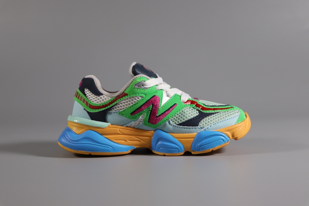 图片[2]-新百伦 New Balance NB9060童鞋26-37 海外版配色不仅显档次，鞋子也更轻盈❗️时尚大气的外观设计，学生必入的百搭童鞋款❗️-选品中心