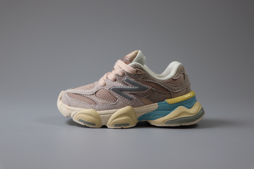 新百伦 New Balance NB9060童鞋26-37 海外版配色不仅显档次，鞋子也更轻盈❗️时尚大气的外观设计，学生必入的百搭童鞋款❗️-选品中心