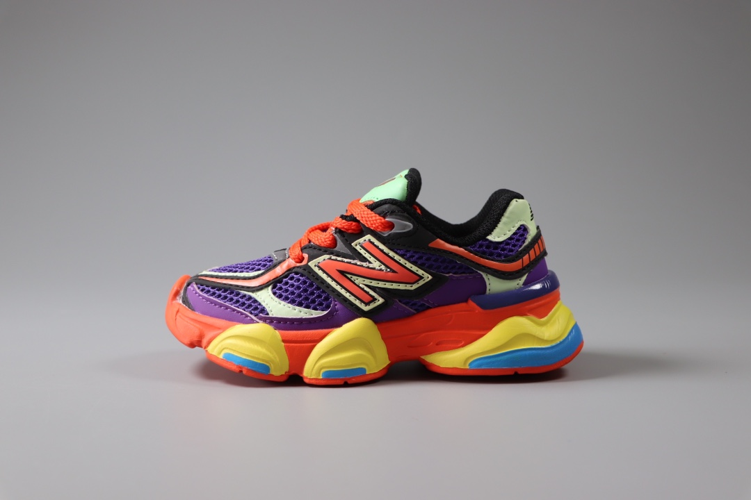 新百伦 New Balance NB9060童鞋26-37 海外版配色不仅显档次，鞋子也更轻盈❗️时尚大气的外观设计，学生必入的百搭童鞋款❗️-选品中心