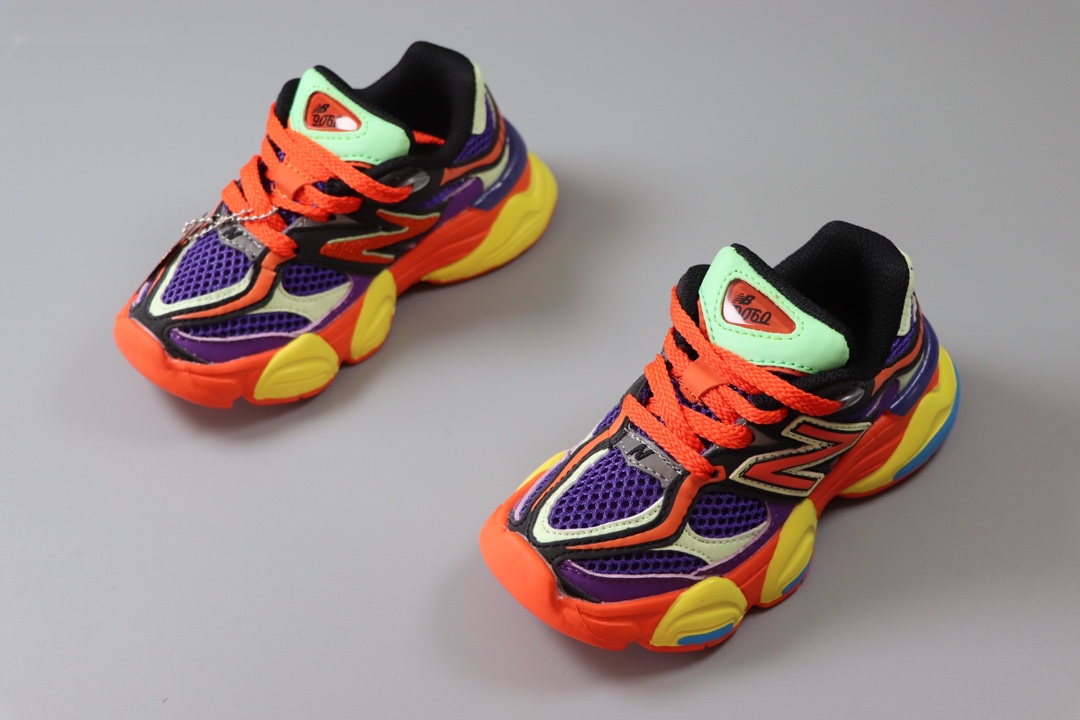 图片[6]-新百伦 New Balance NB9060童鞋26-37 海外版配色不仅显档次，鞋子也更轻盈❗️时尚大气的外观设计，学生必入的百搭童鞋款❗️-选品中心