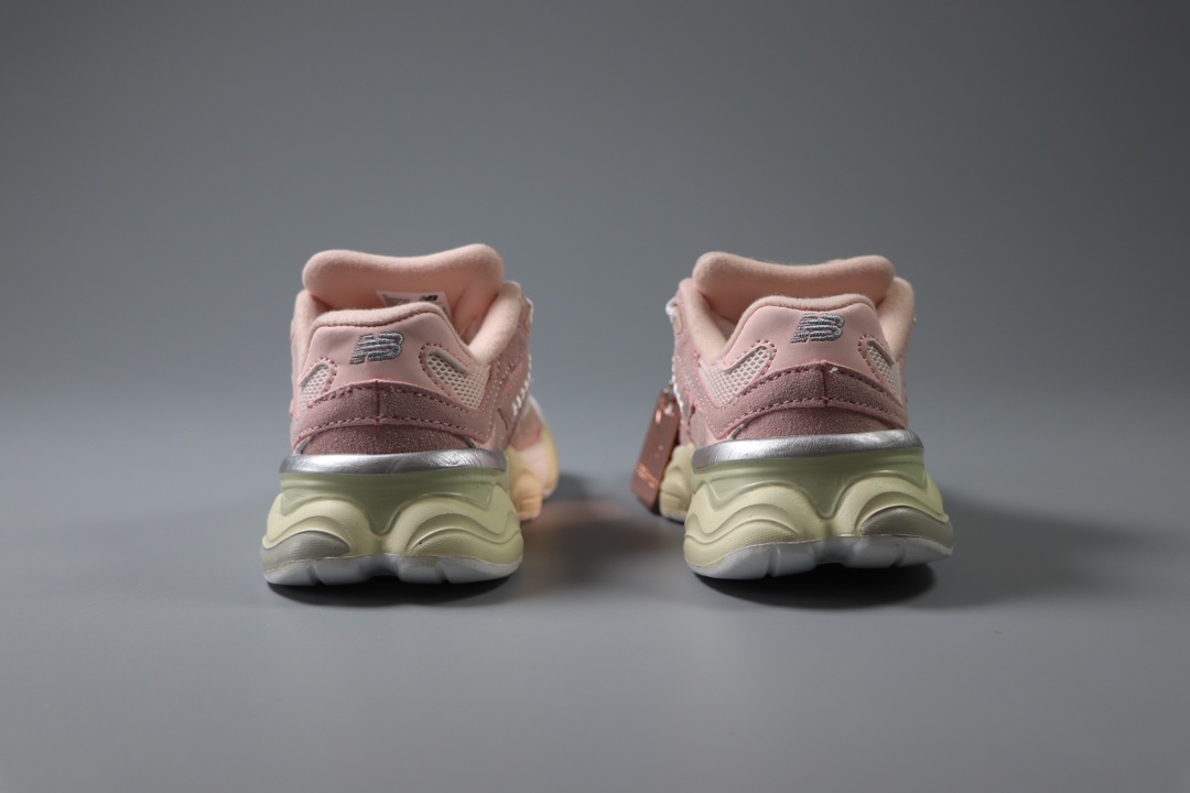 图片[4]-新百伦 New Balance NB9060童鞋26-37 海外版配色不仅显档次，鞋子也更轻盈❗️时尚大气的外观设计，学生必入的百搭童鞋款❗️-选品中心