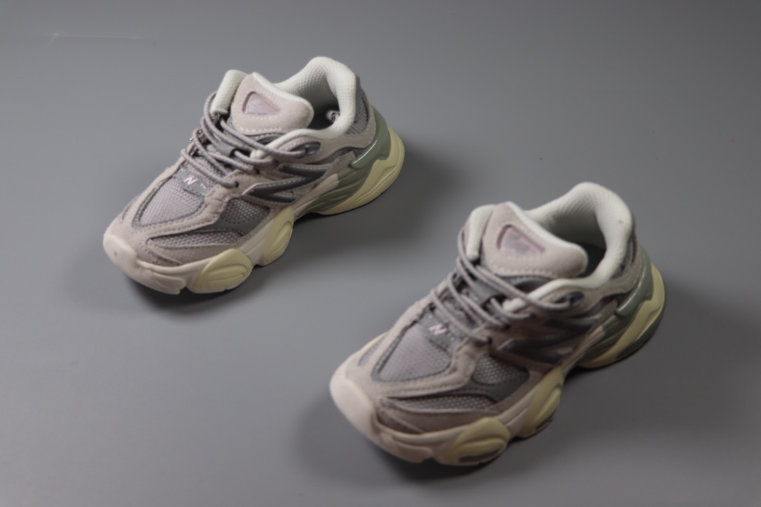 图片[6]-新百伦 New Balance NB9060童鞋26-37 海外版配色不仅显档次，鞋子也更轻盈❗️时尚大气的外观设计，学生必入的百搭童鞋款❗️-选品中心