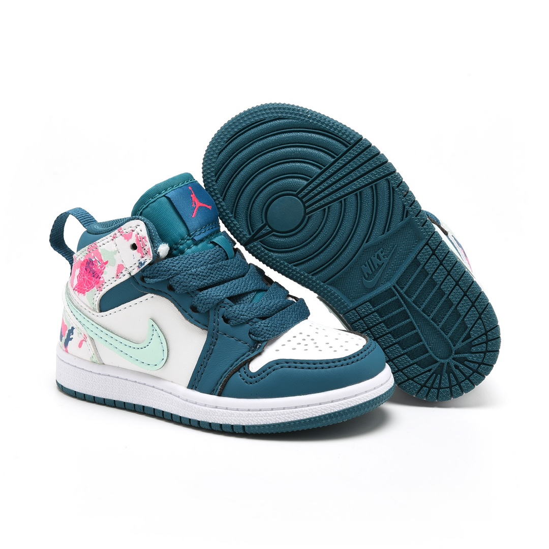 图片[8]-乔丹 Air Jordan 1（GS）乔丹高帮童鞋 时尚板鞋 时尚运动鞋 尺码：22 23 24 25 26 27 28 29.5 30 31 32 33.5 34 35 36 37-选品中心