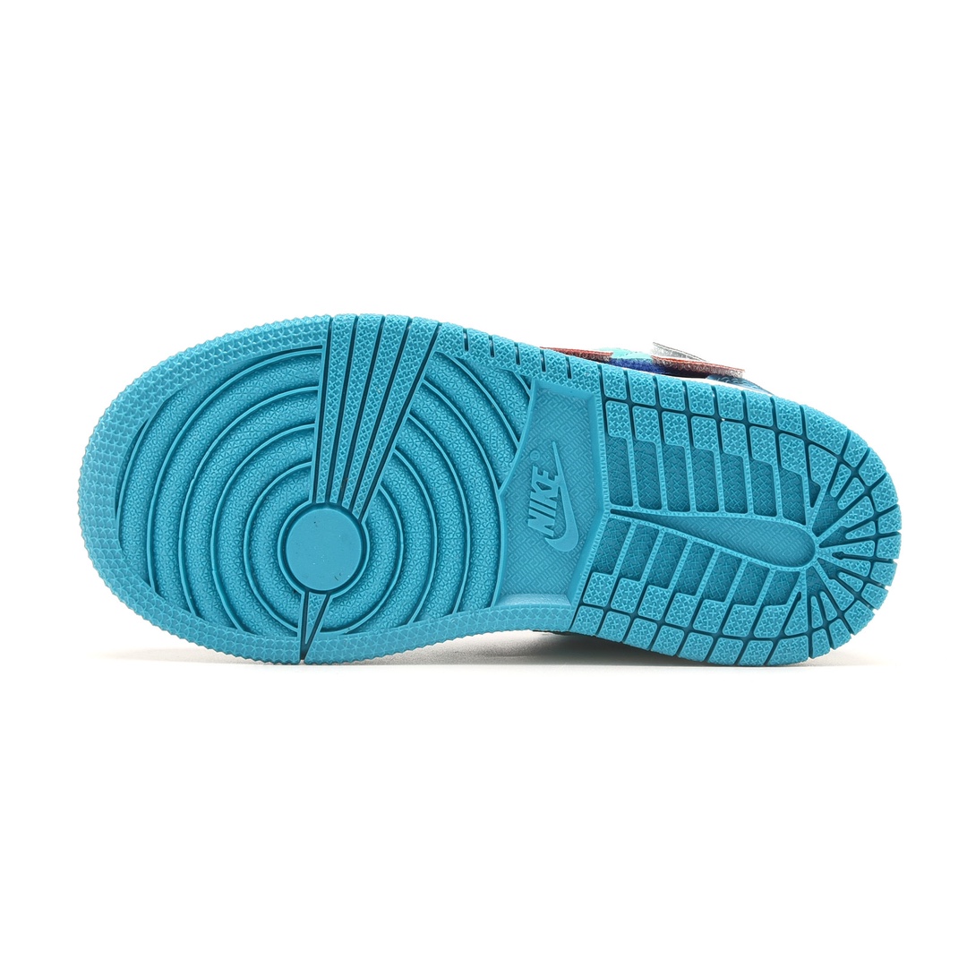 图片[3]-乔丹 Air Jordan 1（GS）乔丹高帮童鞋 时尚板鞋 时尚运动鞋 尺码：22 23 24 25 26 27 28 29.5 30 31 32 33.5 34 35 36 37-选品中心