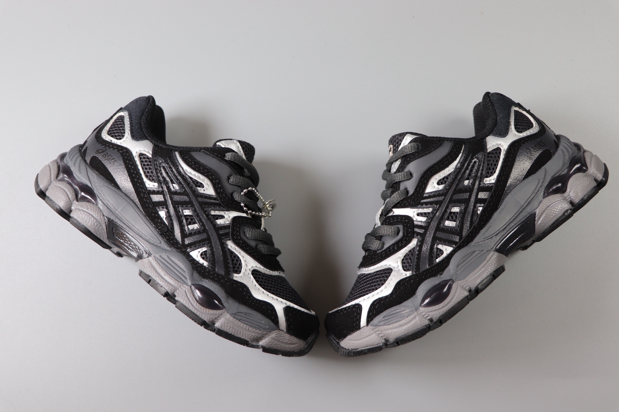 图片[8]-亚瑟士Asics Gel-NYC童鞋亚瑟士运动休闲透气儿童鞋专业跑鞋 26-37-选品中心