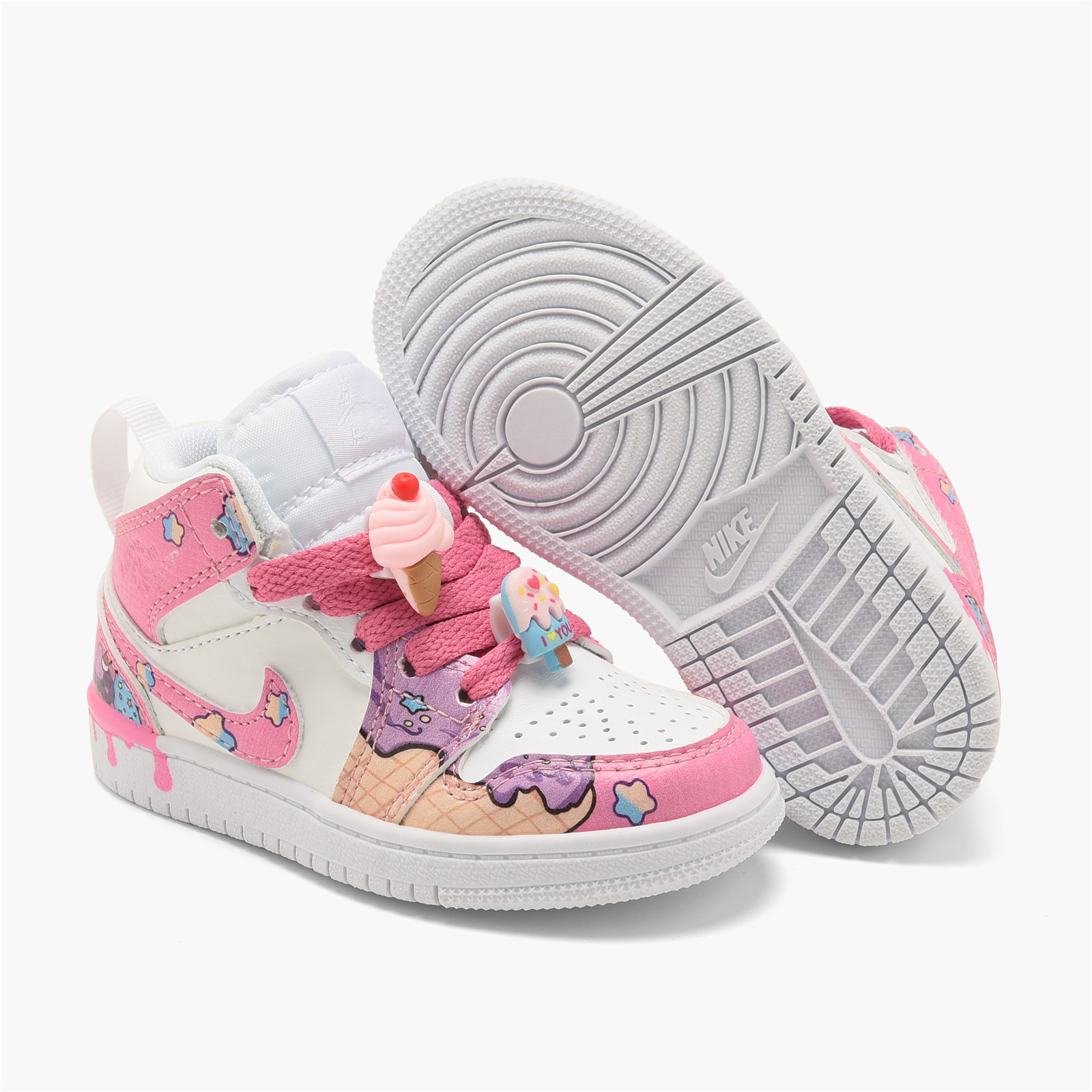 图片[8]-乔丹 Air Jordan 1（GS）乔丹高帮童鞋 时尚板鞋 时尚运动鞋 尺码：22 23 24 25 26 27 28 29.5 30 31 32 33.5 34 35 36 37-选品中心